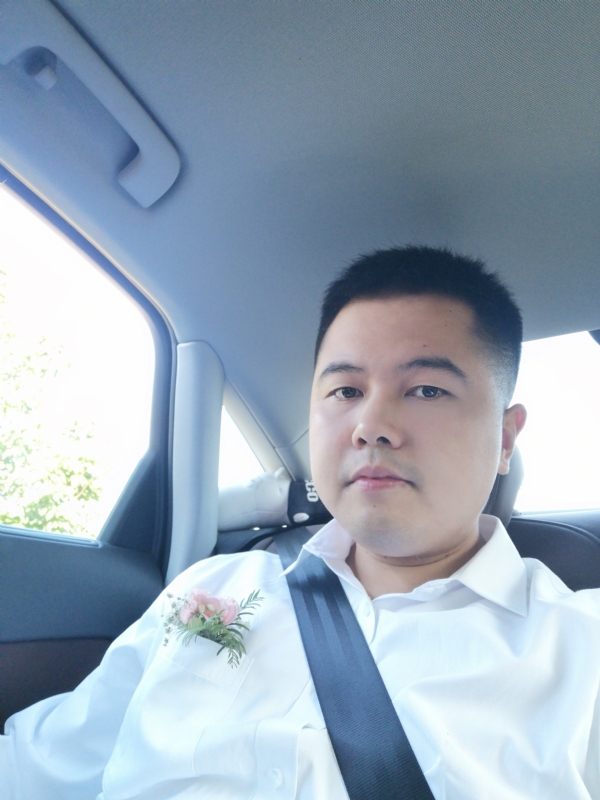 小阿郎的第二张照片--丹东中老年相亲网